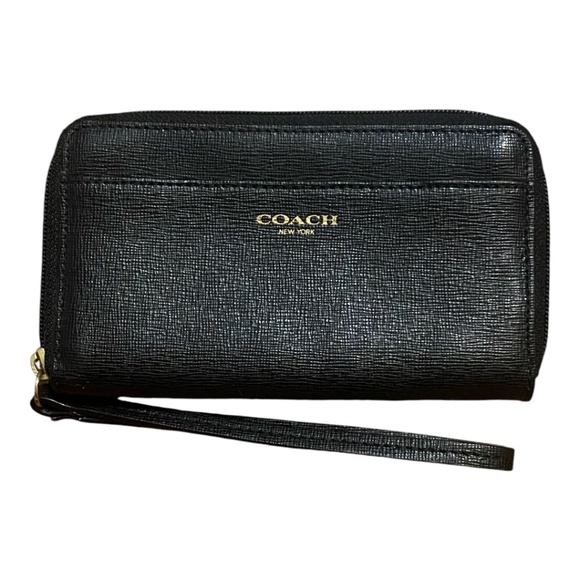 Coach zippered thin profile medium sized wristlet - Picture 11 of 14